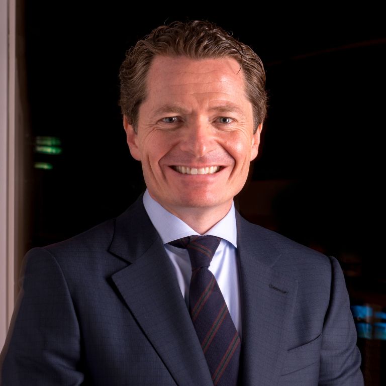 Robin van Meeuwen, Crestron